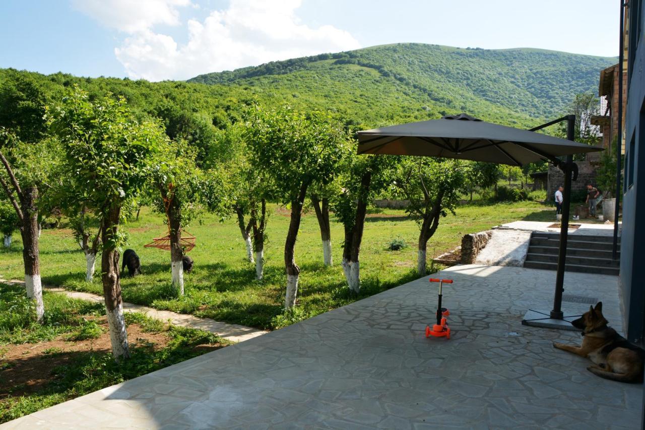 Vardeni Guesthouse Hrazdan Exterior foto
